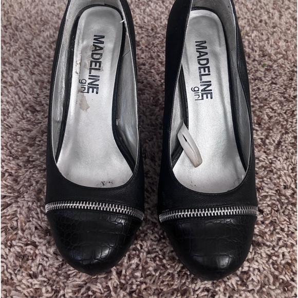 Black platform heels - Picture 2 of 3